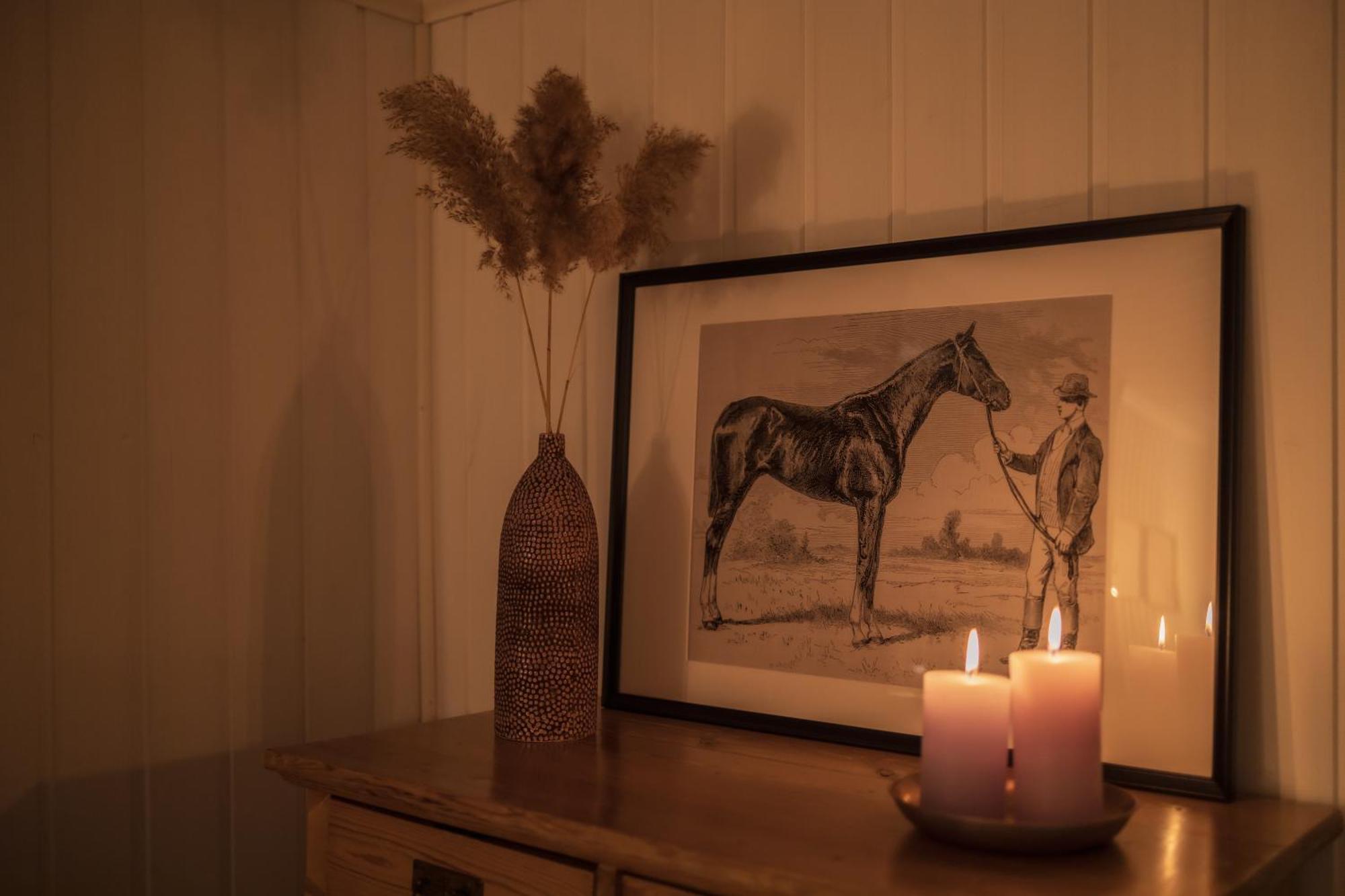 Kalix Riverside Inn, Farm Timbering Экстерьер фото